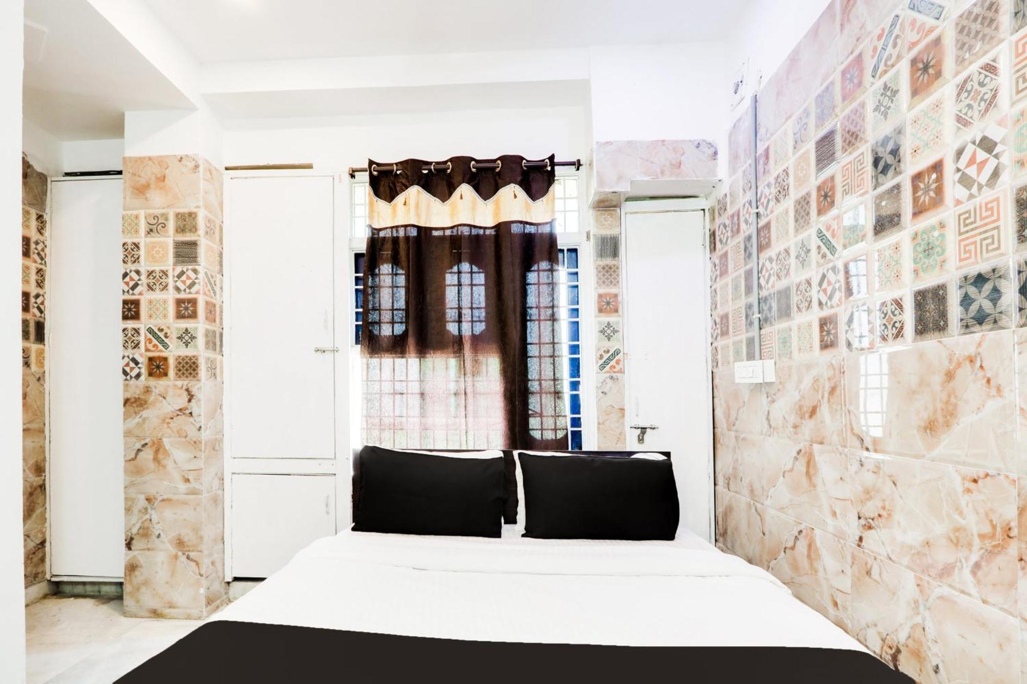 Hotel O City Inn Luxury Rooms Warangal Exterior photo