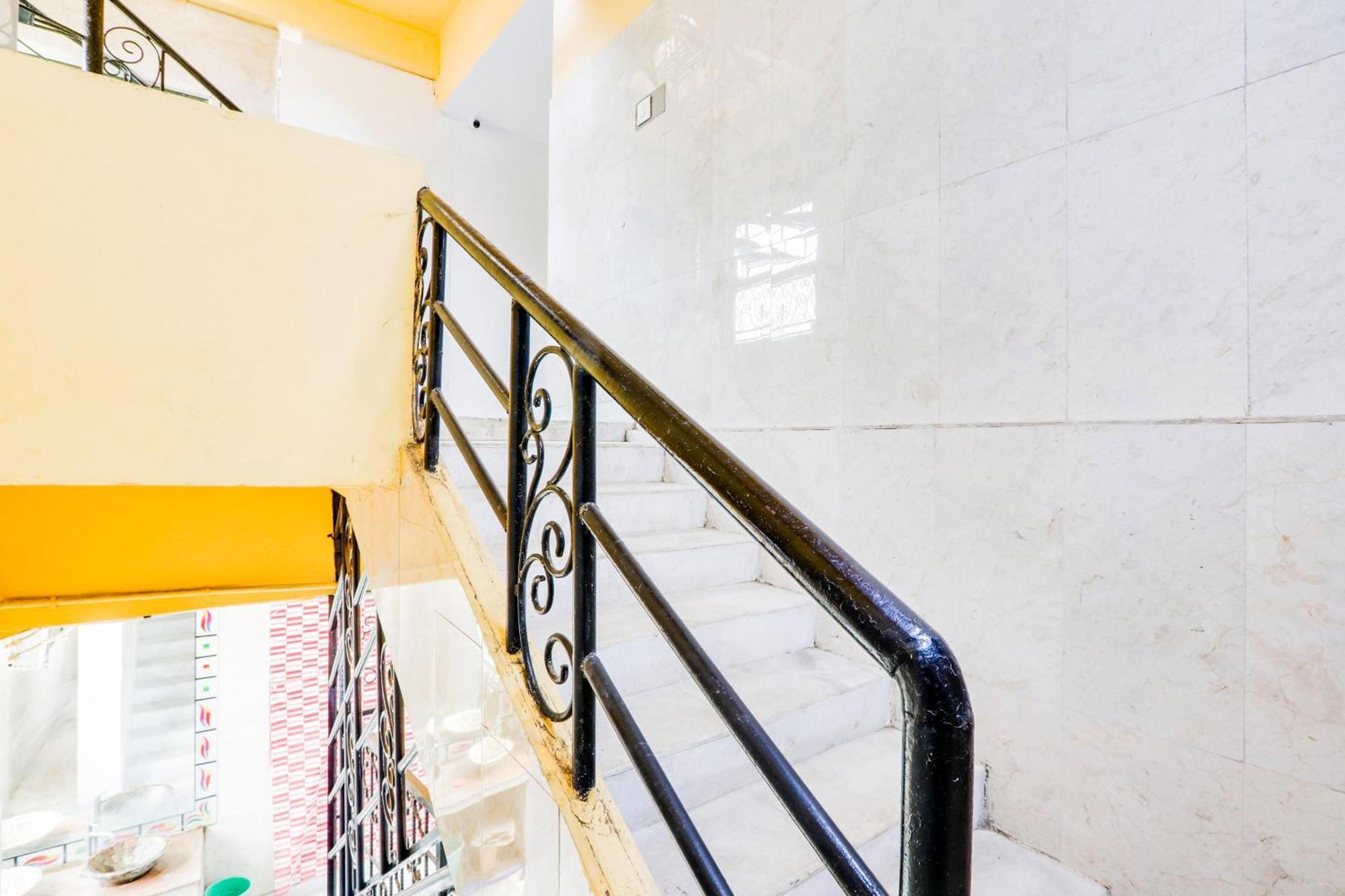 Hotel O City Inn Luxury Rooms Warangal Exterior photo